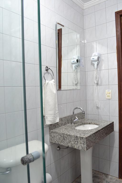Hotel Rafeli Boituva Exteriör bild