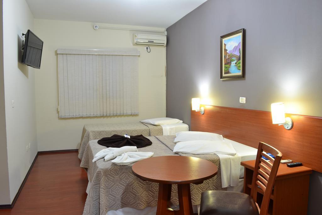 Hotel Rafeli Boituva Exteriör bild